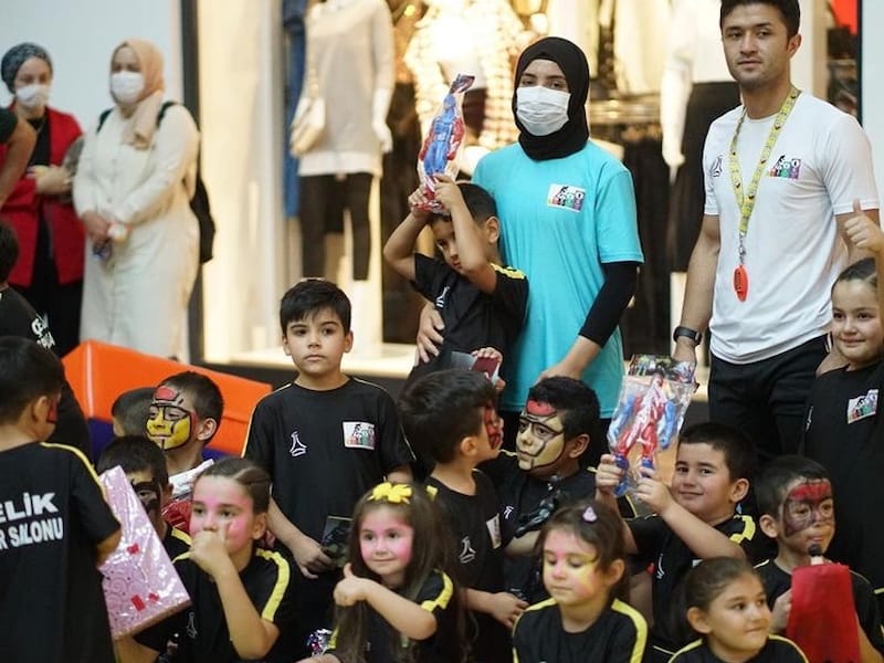 ÇELİK ÇOCUKLAR SPOR KULÜBÜ