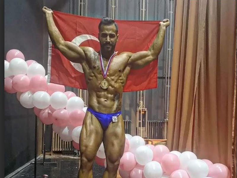 Onur Genç