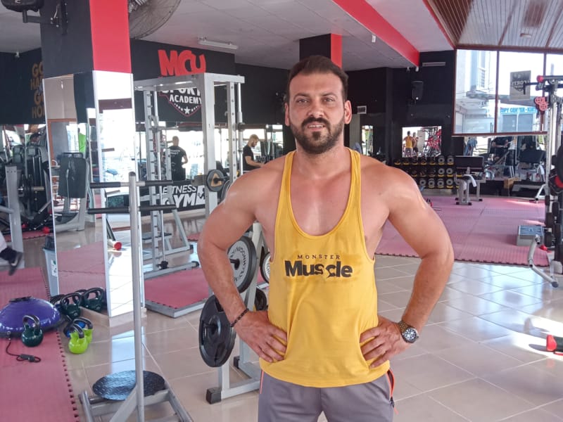 Servet Açıkgöz